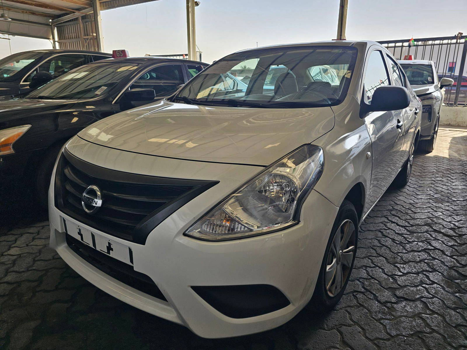 2020 NISSAN SUNNY — 154000 KM — Lot 9LG690301 — Main - Marhaba Auctions Used Cars - Image 3