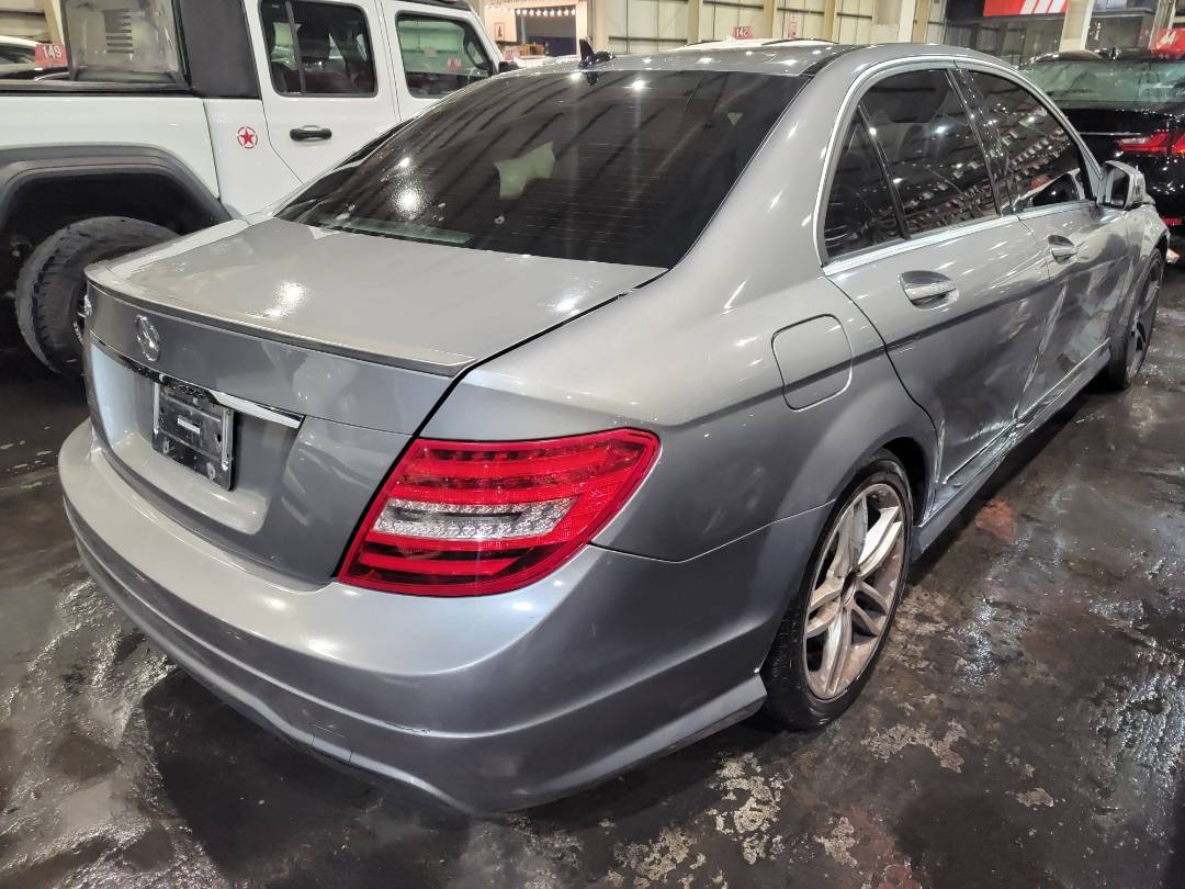 2013 MERCEDES BENZ C-250 — 139538 Miles — Lot B5DR255499 — Main - Marhaba Auctions Used Cars - Image 3