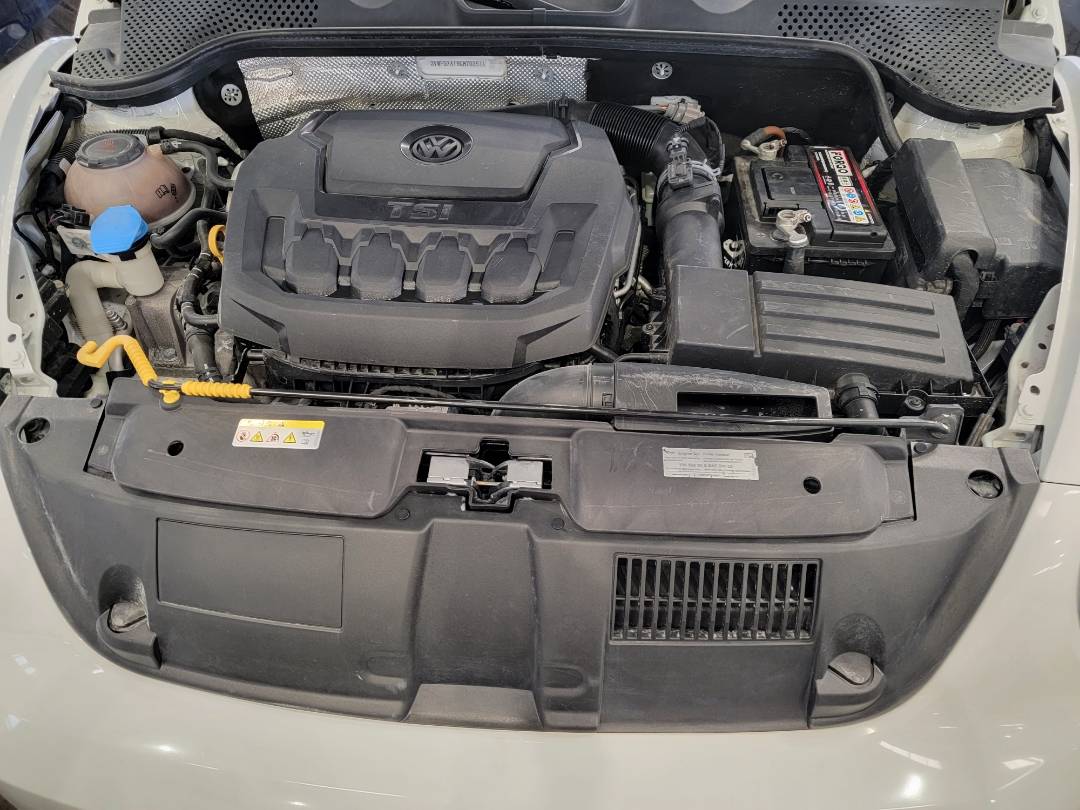 2019 VOLKSWAGEN BETTLE — 60066 Miles — Lot 703514 — Main - Marhaba Auctions Used Cars - Image 12