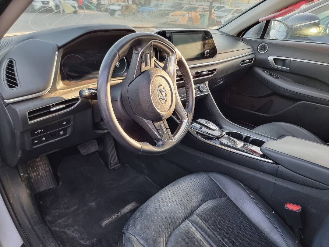 HYUNDAI SONATA 2020 - Marhaba Auction Used Cars - Image 7
