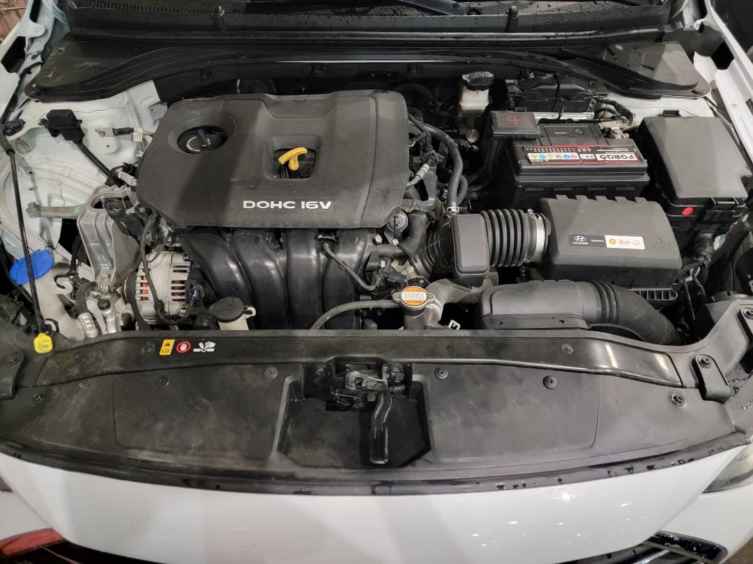 2017 HYUNDAI ELANTRA — 67195 Miles — Lot 061106 — Main - Marhaba Auctions Used Cars - Image 11
