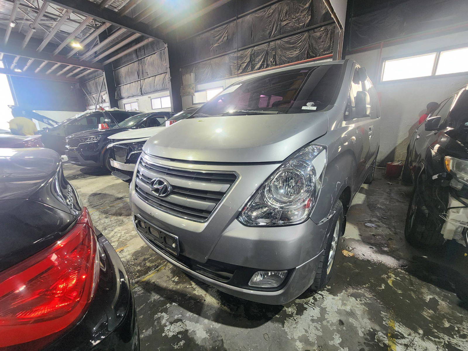 HYUNDAI GRAND STAREX 2016 - Marhaba Auction Used Cars - Image 4