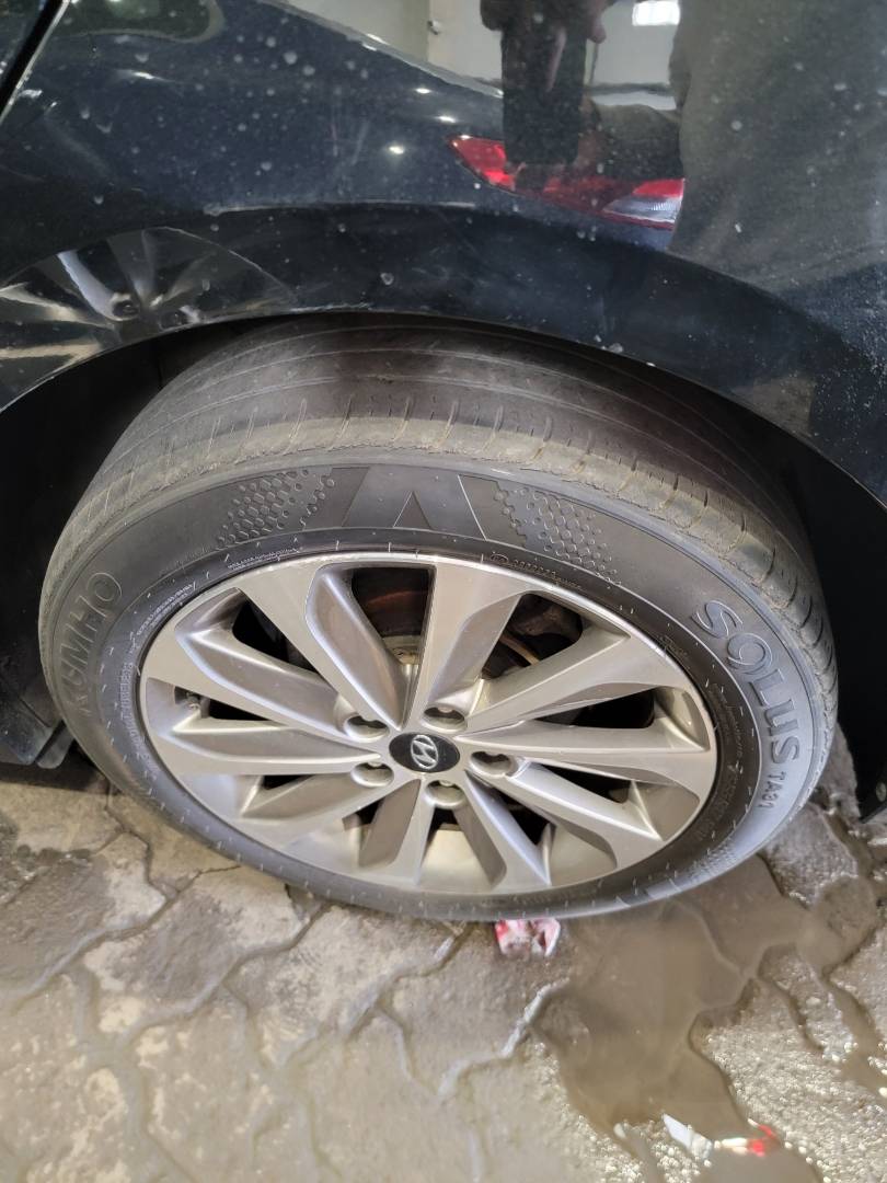 2015 HYUNDAI SONATA — 180376 Miles — Lot H082244 — Main - Marhaba Auctions Used Cars - Image 9