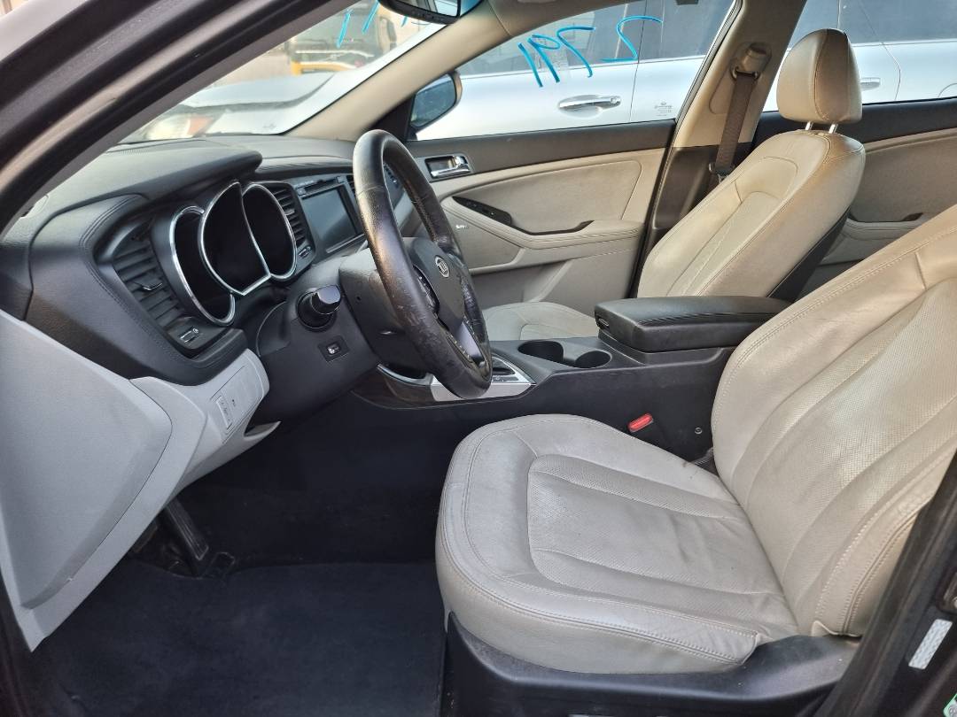 2011 KIA OPTIMA — 200456 Miles — Lot 125487 — Ind. 12 - Marhaba Auctions Used Cars - Image 8