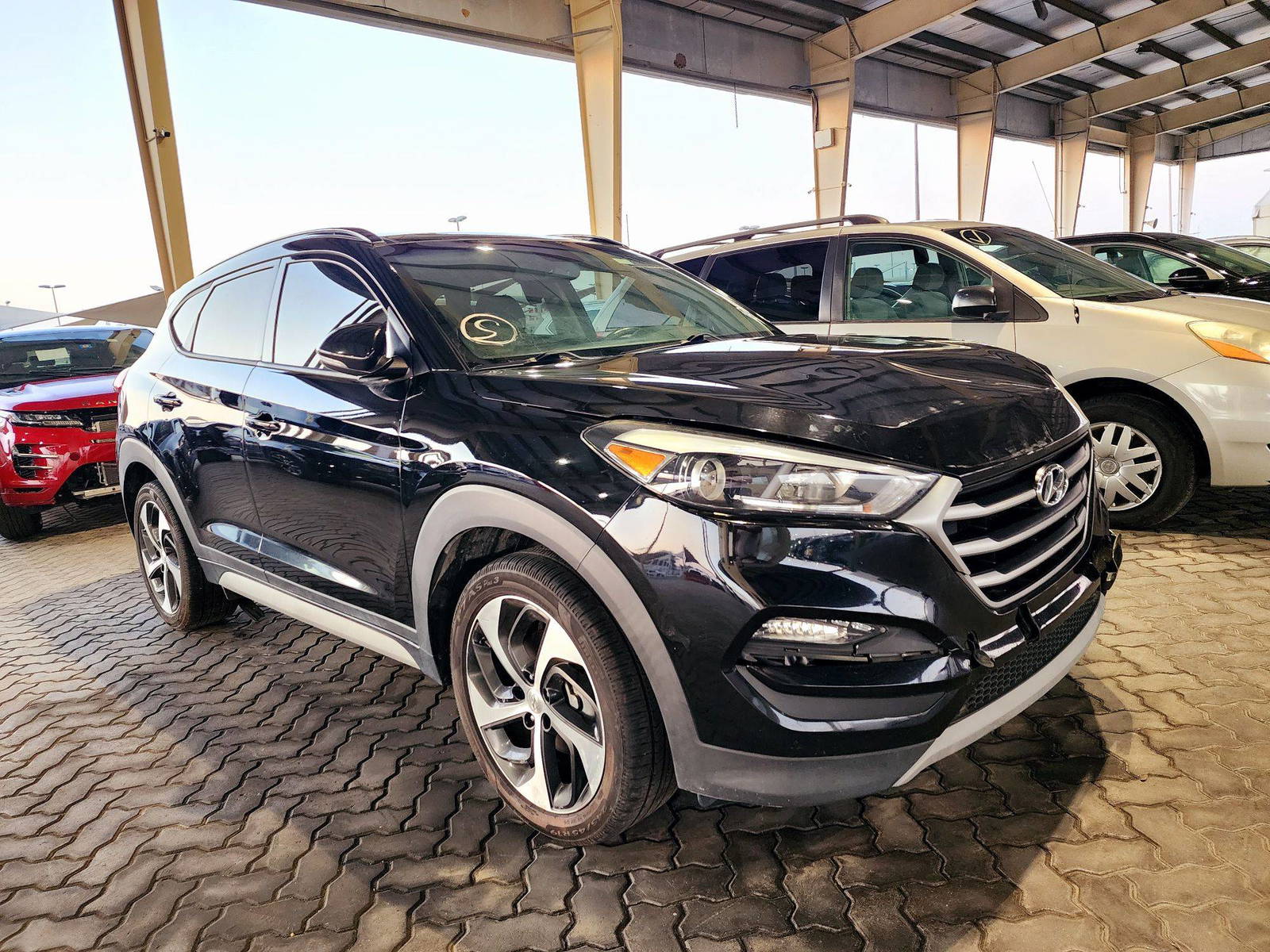 2018 HYUNDAI TUCSON — 147059 Miles — Lot 60511094 — Souq - Marhaba Auctions Used Cars - Image 4