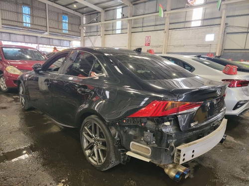 LEXUS IS 300
