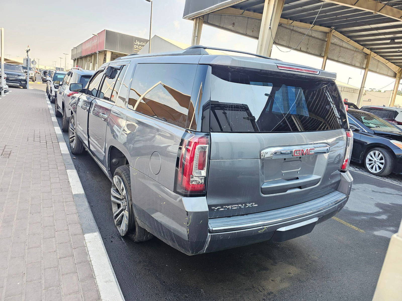 GMC YUKON 2018 - Marhaba Auction Used Cars - Image 4