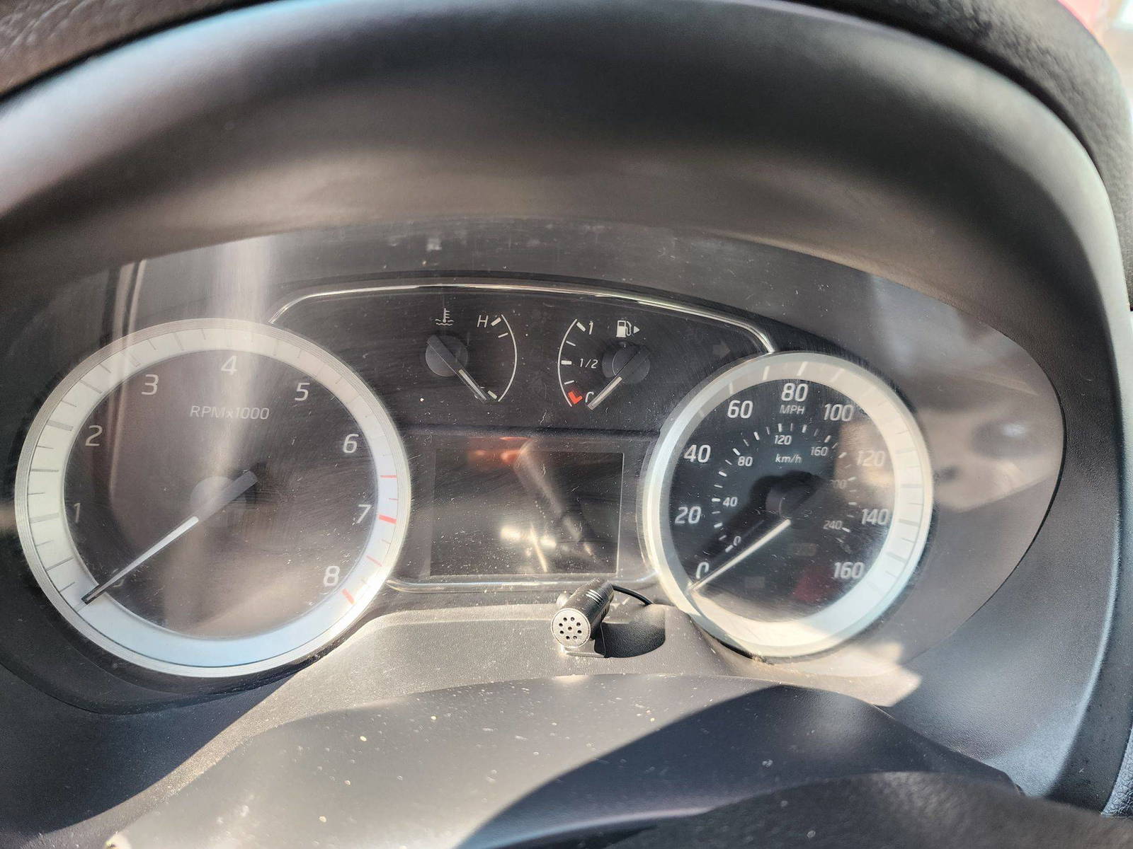 2014 NISSAN SENTRA — 120839 Miles — Lot 50283613 - Marhaba Auctions Used Cars - Image 5