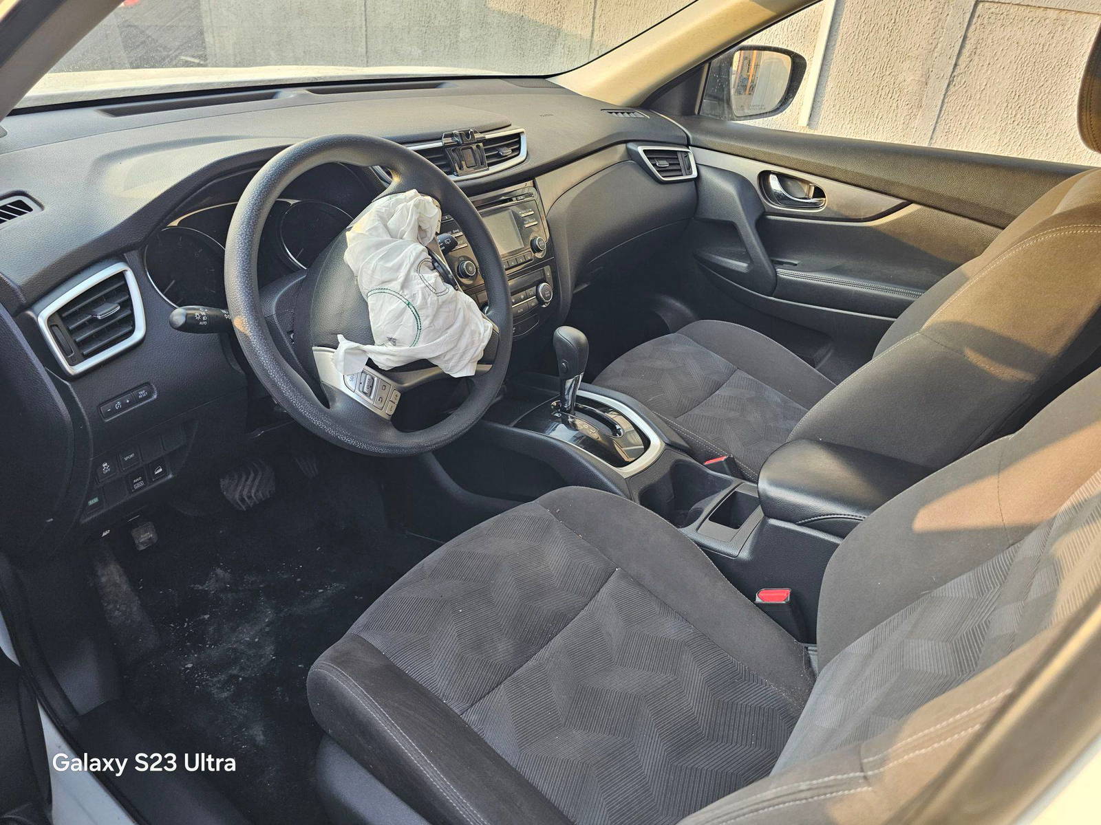 NISSAN ROGUE 2016 - Marhaba Auction Used Cars - Image 8