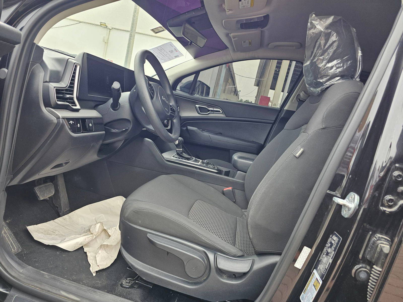 KIA SPORTAGE 2023 - Marhaba Auction Used Cars - Image 7