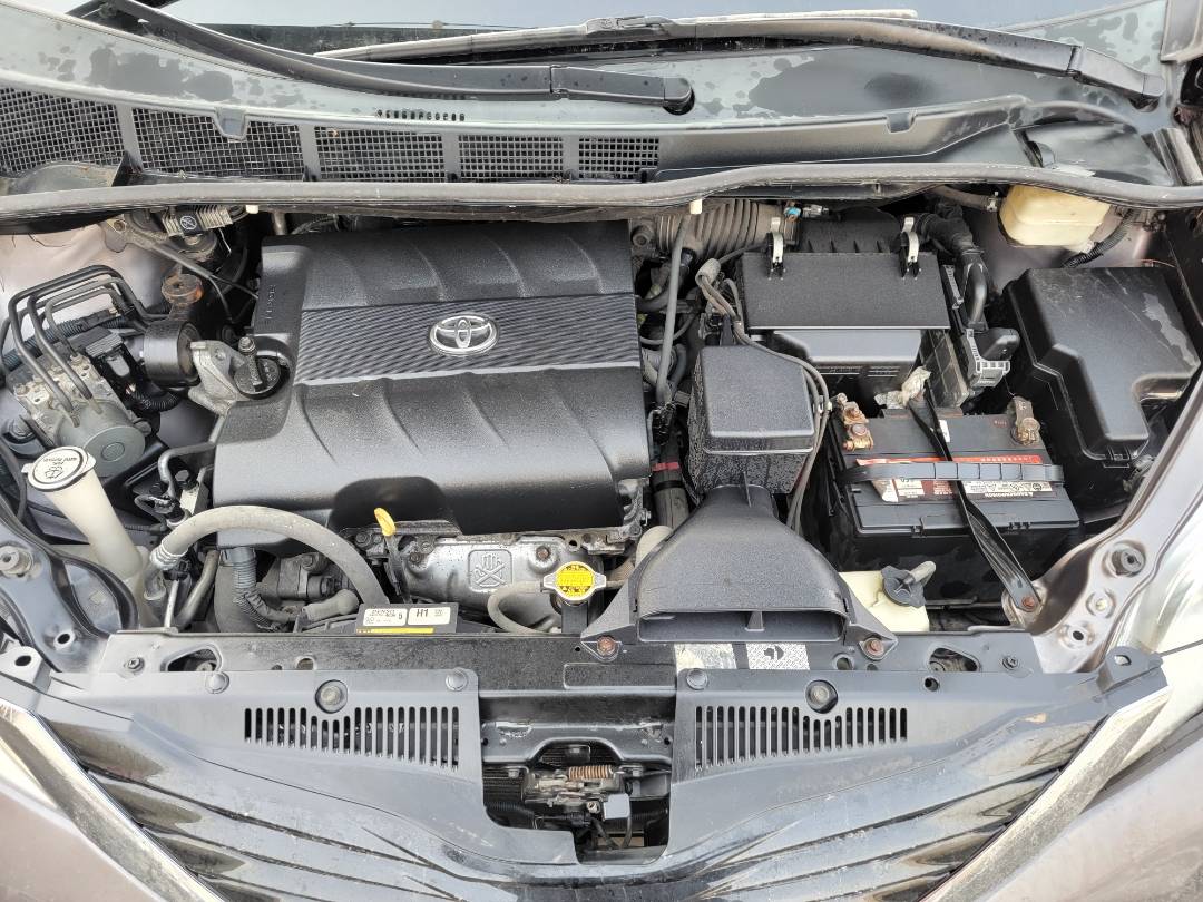 2015 TOYOTA SIENNA — 207787 Miles — Lot FS686664 — Main - Marhaba Auctions Used Cars - Image 10