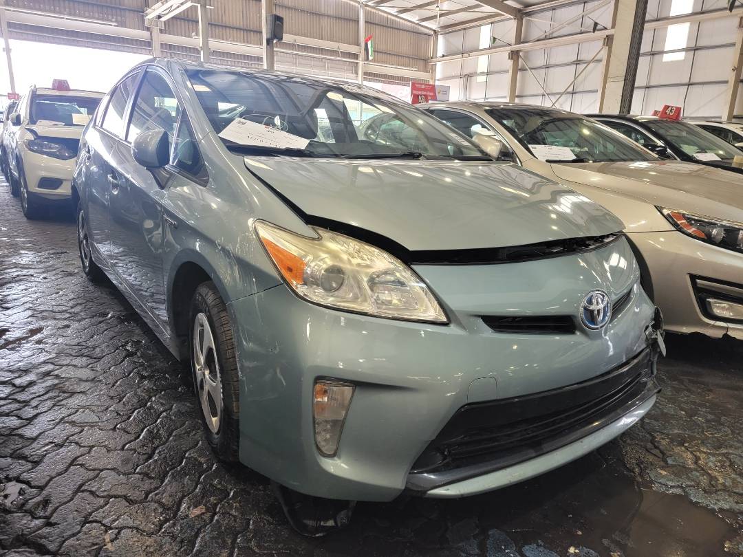 2015 TOYOTA PRIUS — 207836 Miles — Lot 5F1959681 — Main - Marhaba Auctions Used Cars - Image 3