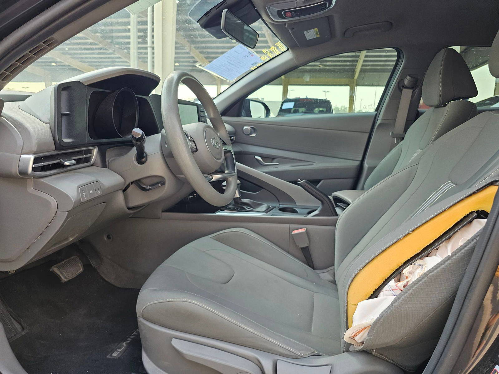 2023 HYUNDAI ELANTRA — 62094 Miles — Lot PU439549 — Souq - Marhaba Auctions Used Cars - Image 8