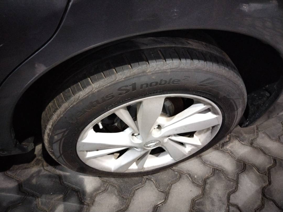 2015 NISSAN ALTIMA — 106050 Miles — Lot 37302097 - Marhaba Auctions Used Cars - Image 8