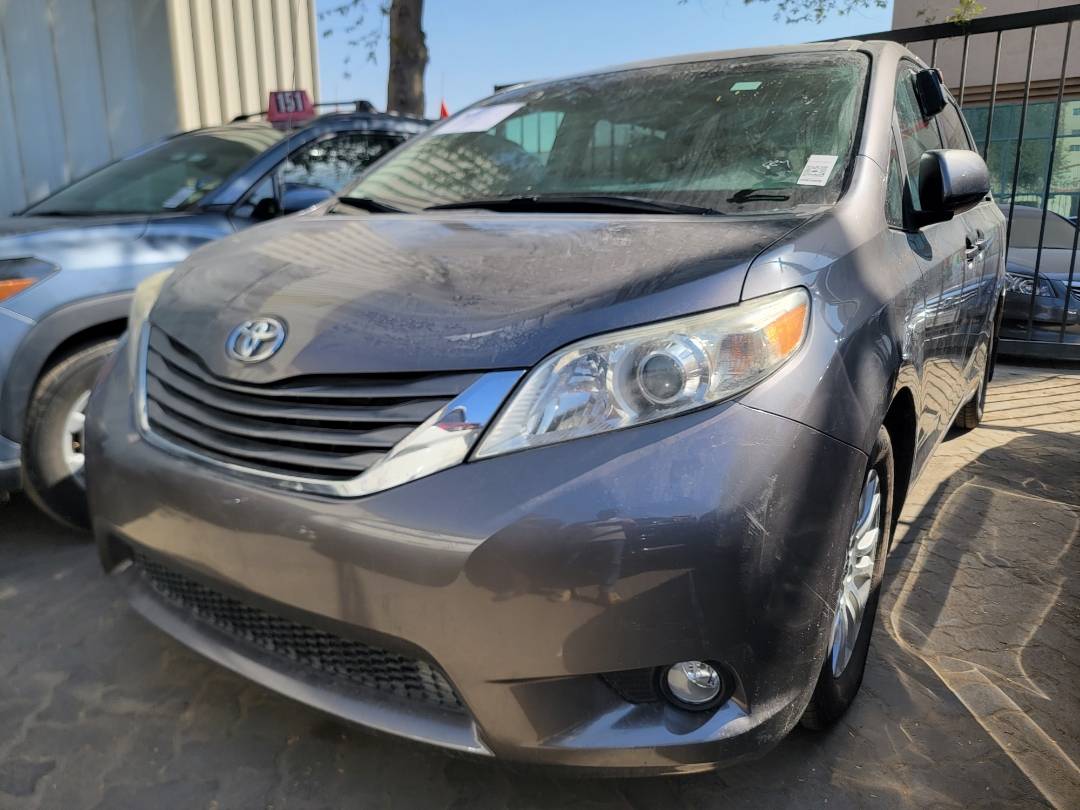 2011 TOYOTA SIENNA — 181327 Miles — Lot 065840 — Main - Marhaba Auctions Used Cars - Image 3