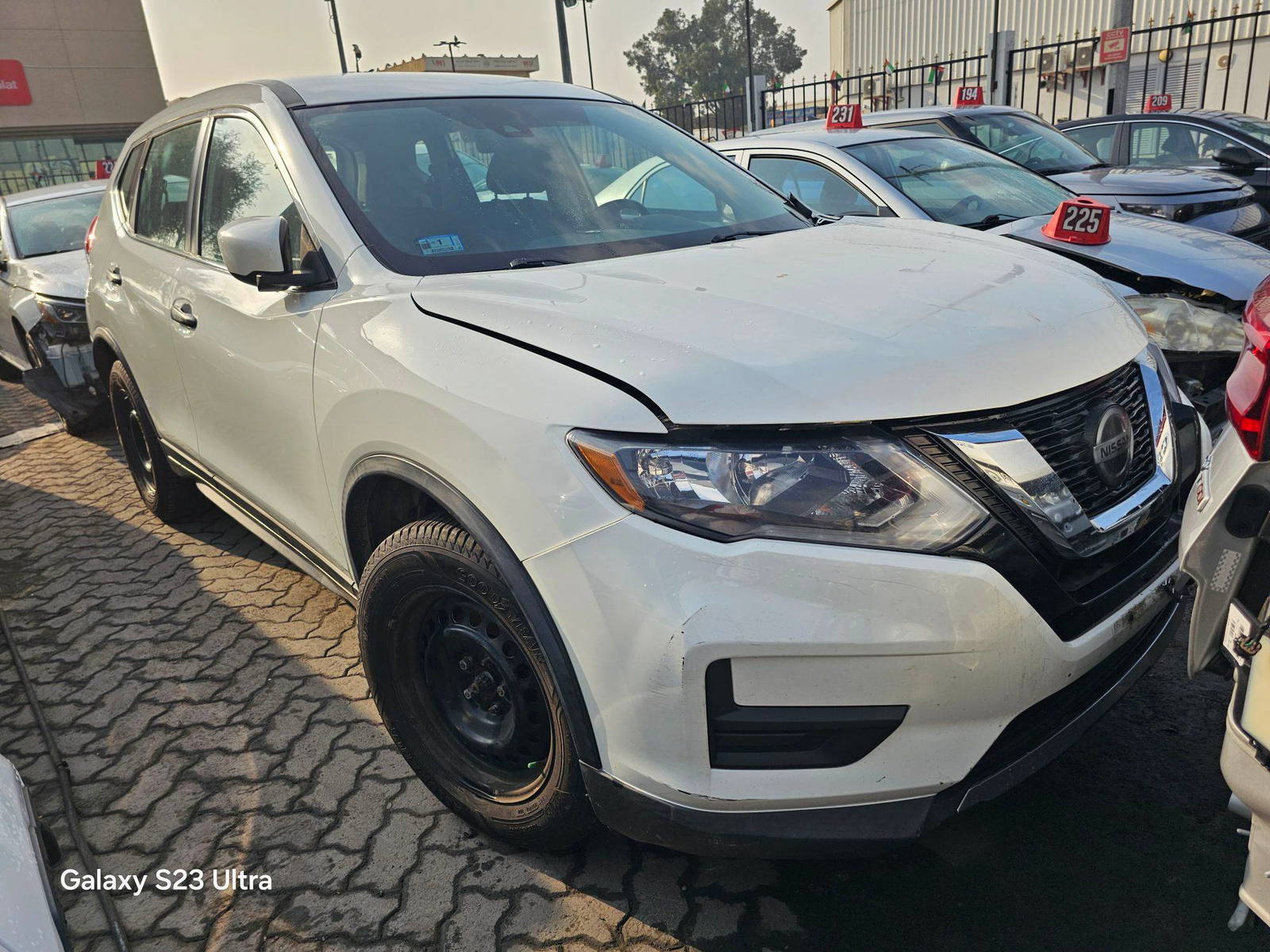 2019 NISSAN ROGUE — 153887 Miles — Lot P500728 — Main - Marhaba Auctions Used Cars - Image 4