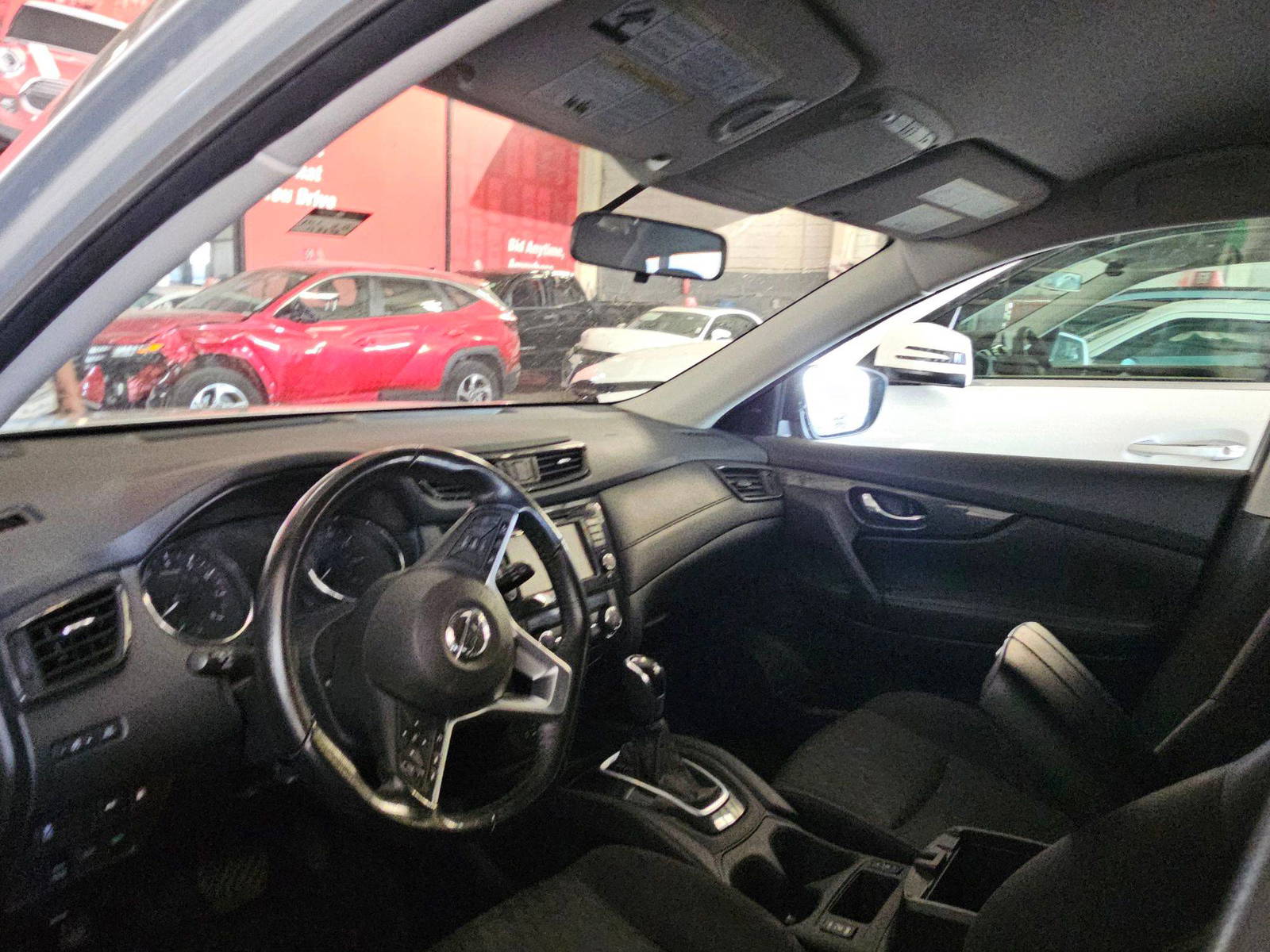 NISSAN ROGUE 2018 - Marhaba Auction Used Cars - Image 8