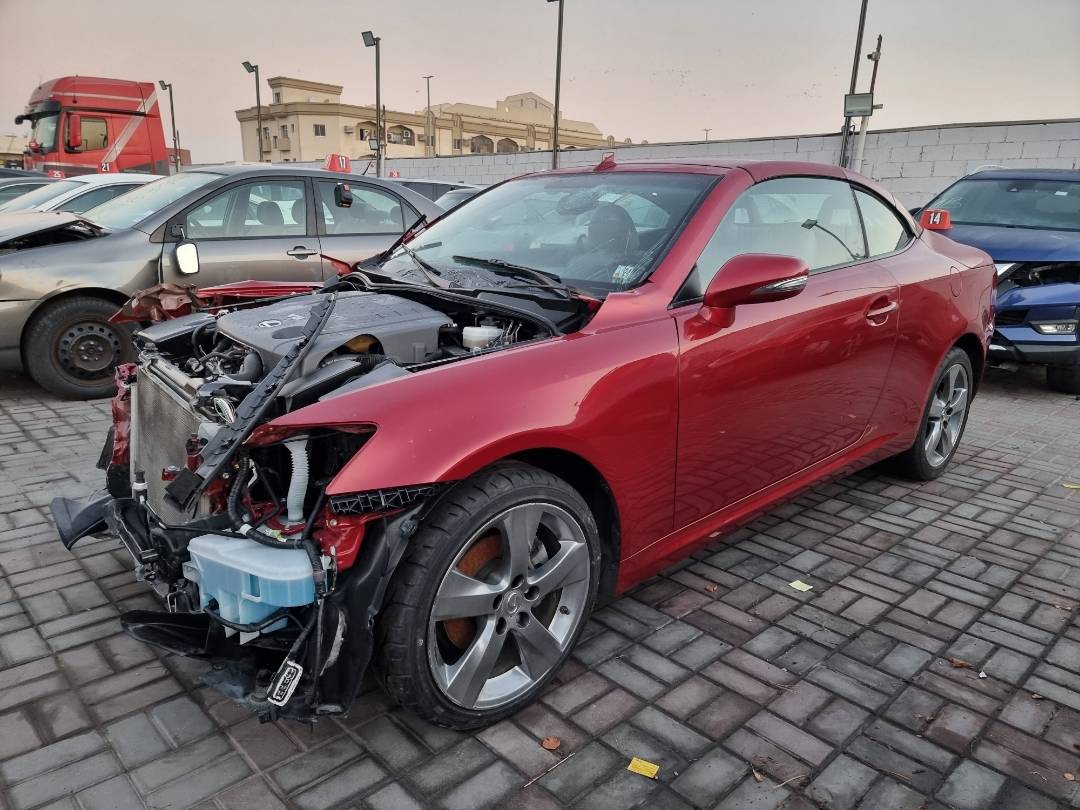 2011 LEXUS IS 250 — Lot 125487 — Ind. 12 - Marhaba Auctions Used Cars - Image 4