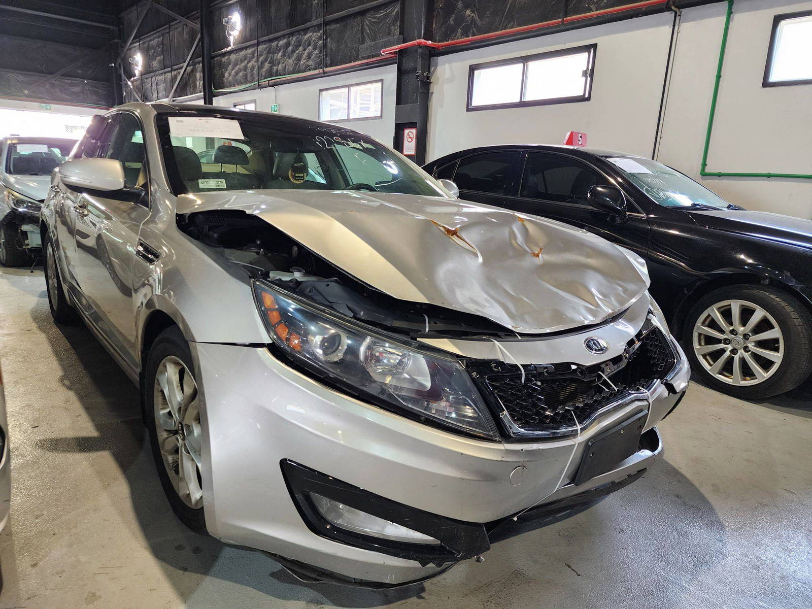 2011 KIA OPTIMA — 157345 Miles — Lot 5122867 — Al Quoz - Marhaba Auctions Used Cars - Image 5