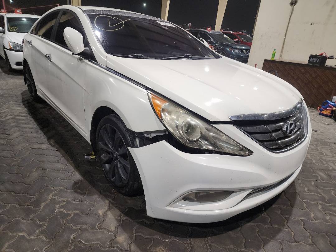 2011 HYUNDAI SONATA — 223621 Miles — Lot BH164672 - Marhaba Auctions Used Cars - Image 6