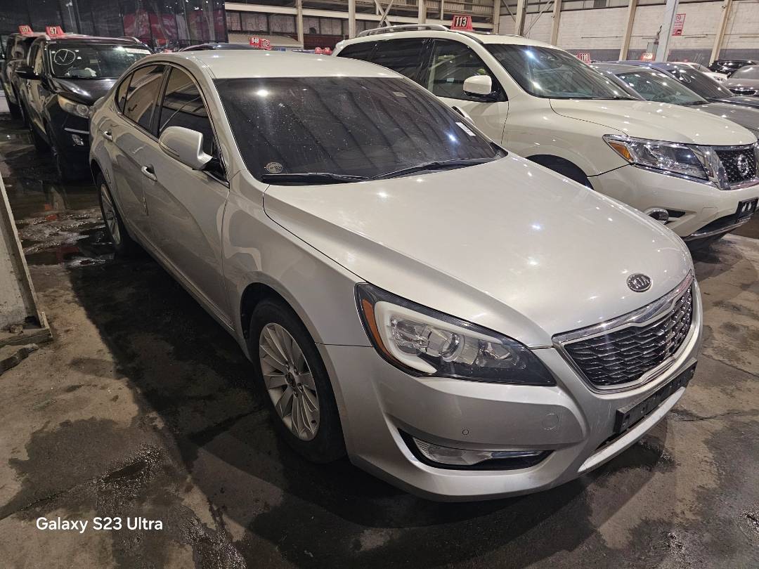2013 KIA K7 — 197105 KM — Lot A100937 — Main - Marhaba Auctions Used Cars - Image 4
