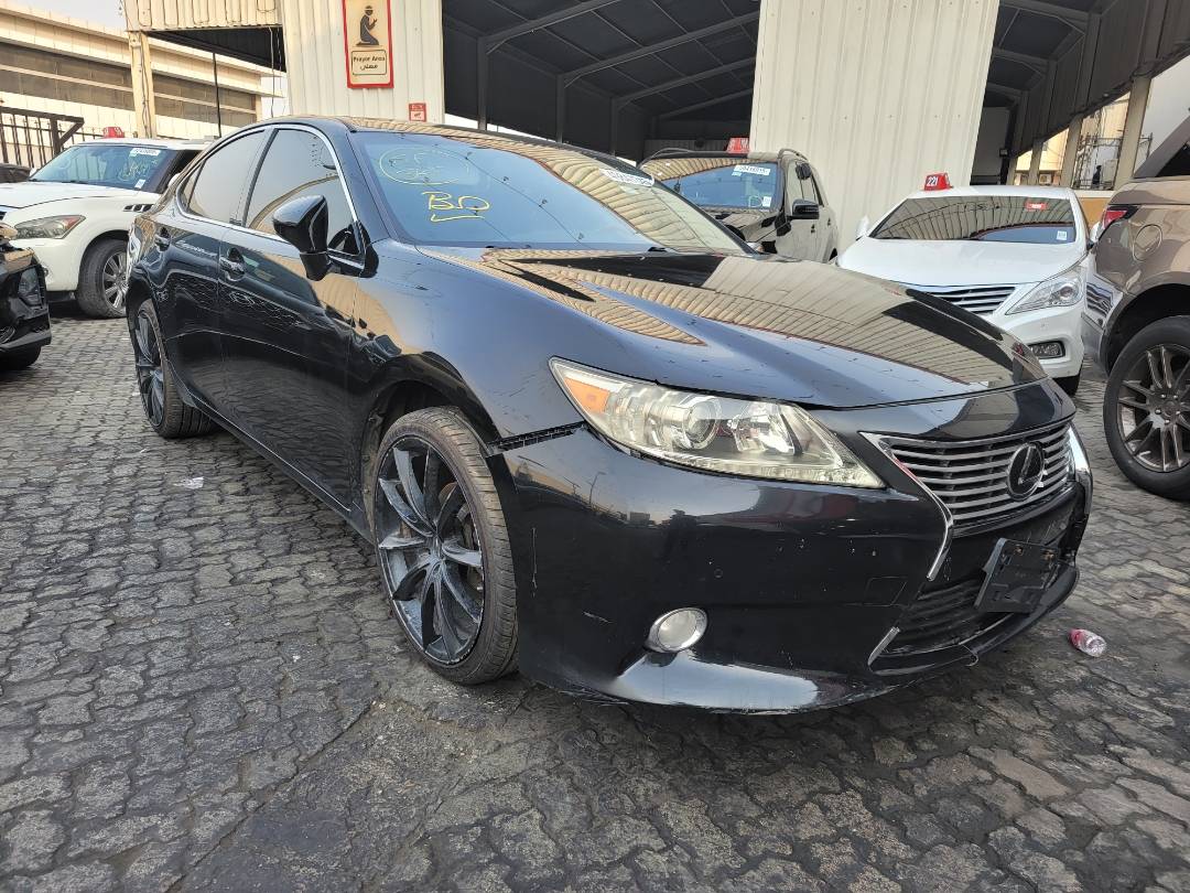 2013 LEXUS ES 350 — 155489 Miles — Lot D2055916 — Main - Marhaba Auctions Used Cars - Image 3