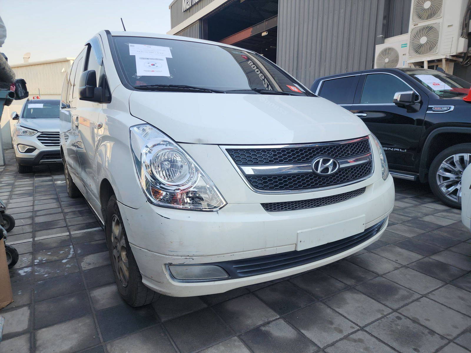 HYUNDAI GRAND STAREX 2014 - Marhaba Auction Used Cars - Image 4