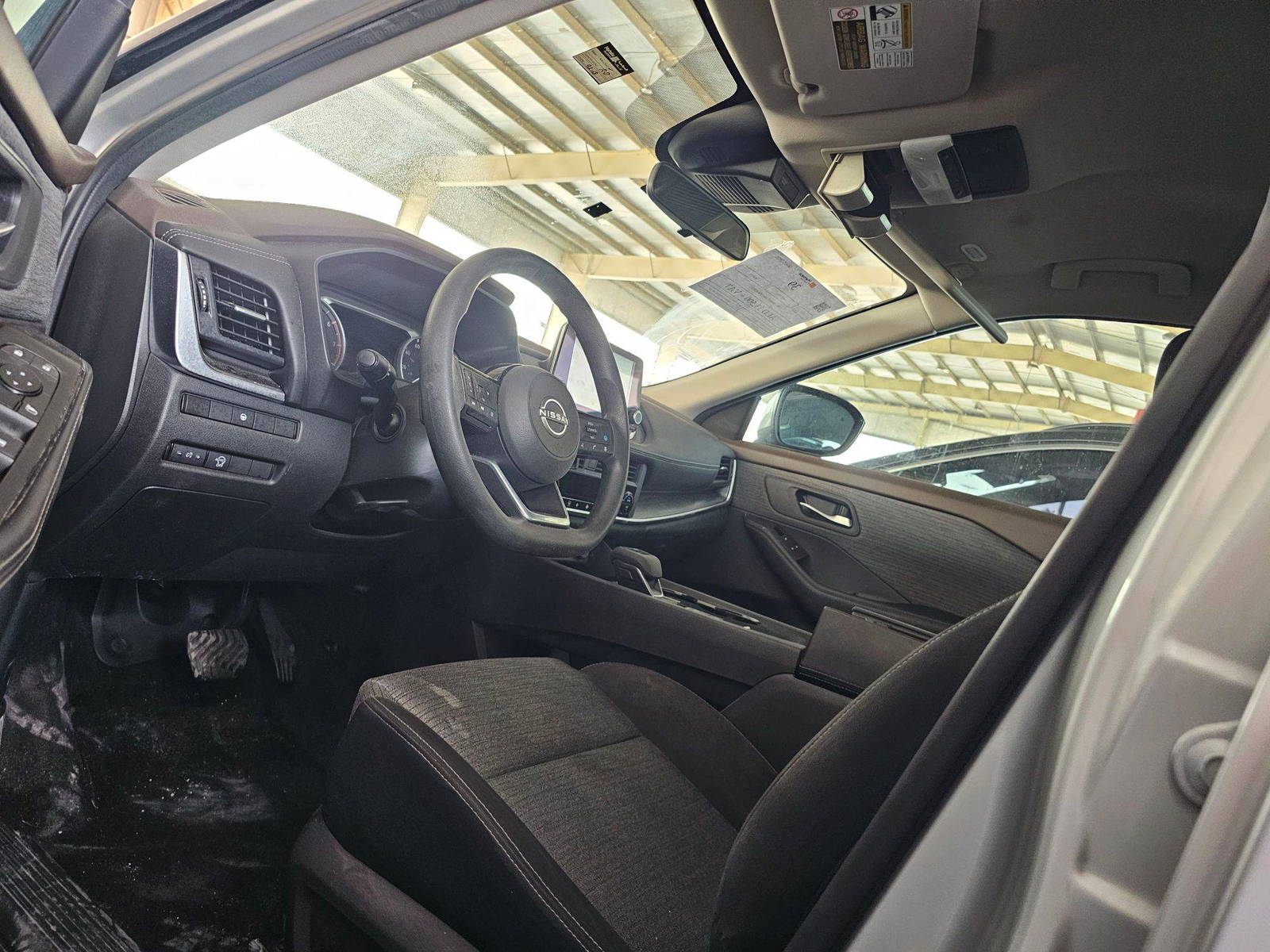 NISSAN ROGUE 2023 - Marhaba Auction Used Cars - Image 8