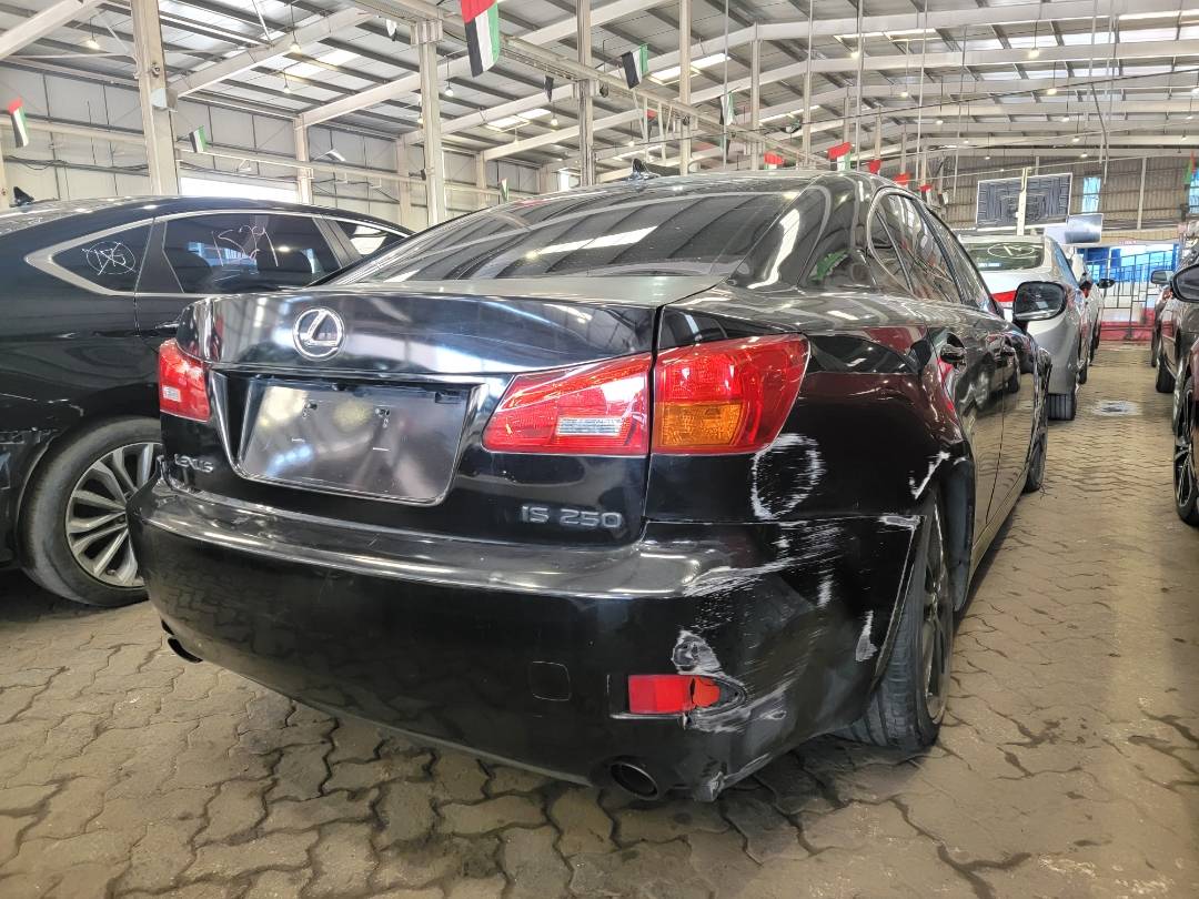2007 LEXUS IS 250 — 190 603 Miles — Lot 029337 — Souq - Marhaba Auctions Used Cars - Image 3