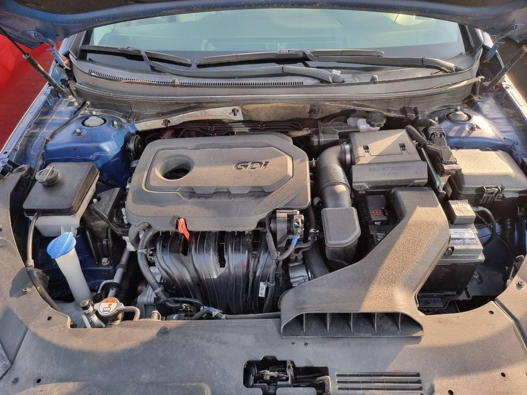 2019 HYUNDAI SONATA — 85679 Miles — Lot 98254562 — Ind. 12 - Marhaba Auctions Used Cars - Image 10