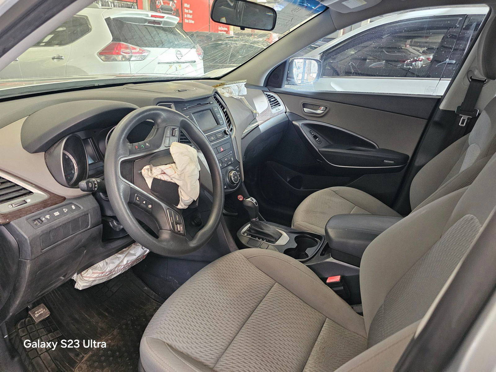 HYUNDAI SANTA FE SPORT 2018 - Marhaba Auction Used Cars - Image 8