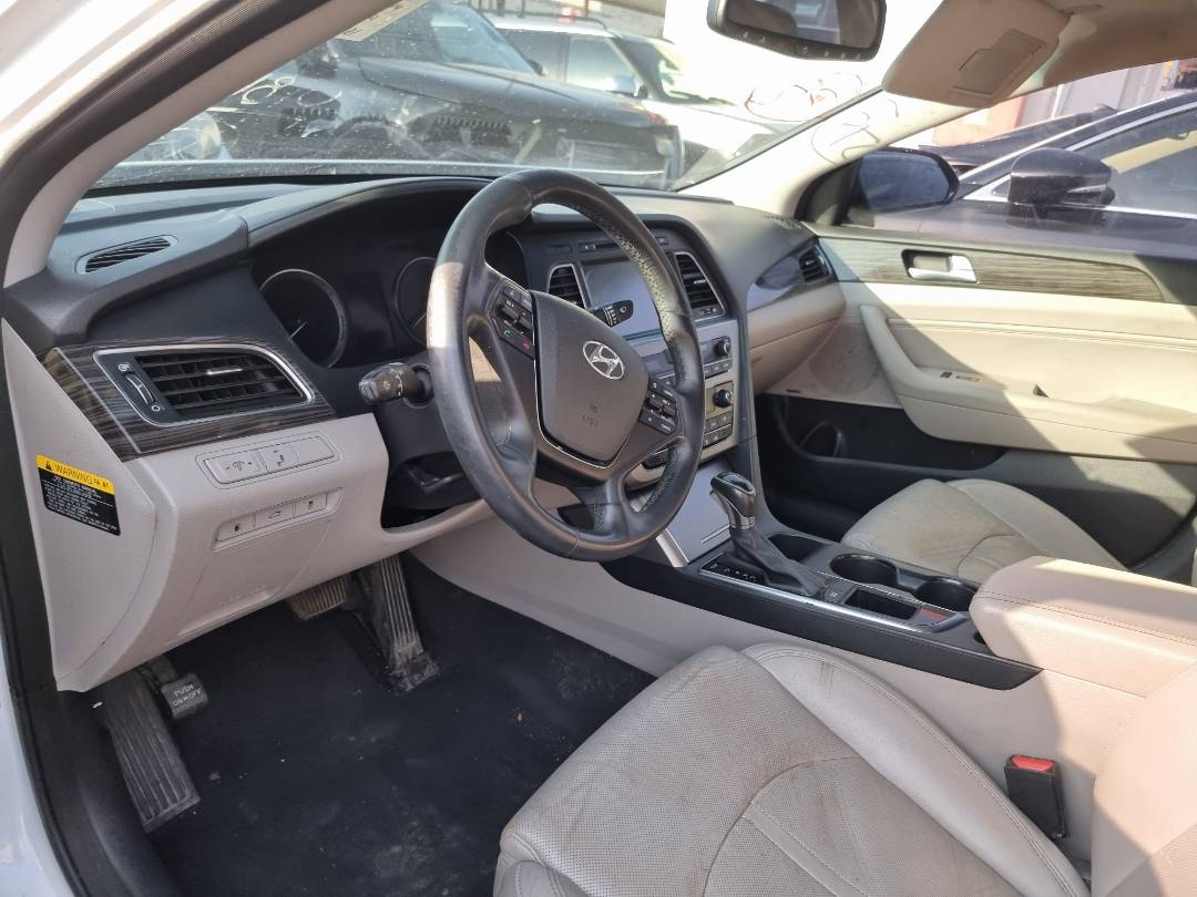 2015 HYUNDAI SONATA — 184897 Miles — Lot H018189 — Main - Marhaba Auctions Used Cars - Image 6