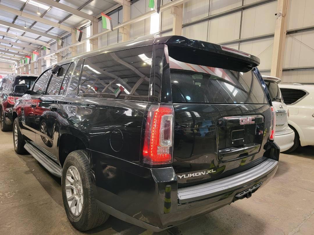 2017 GMC YUKON — 170294 KM — Lot R515315 — Main - Marhaba Auctions Used Cars - Image 5