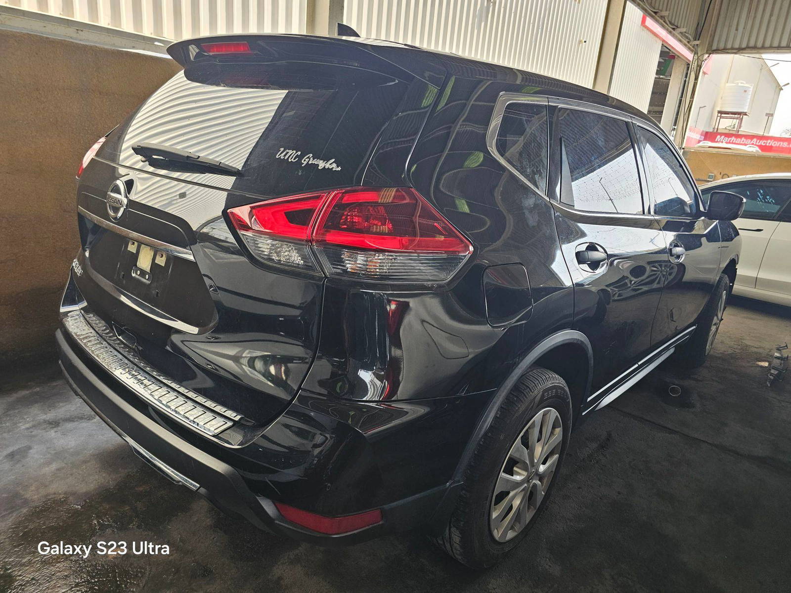 2019 NISSAN ROGUE — 143360 Miles — Lot XKW504877 — Main - Marhaba Auctions Used Cars - Image 3