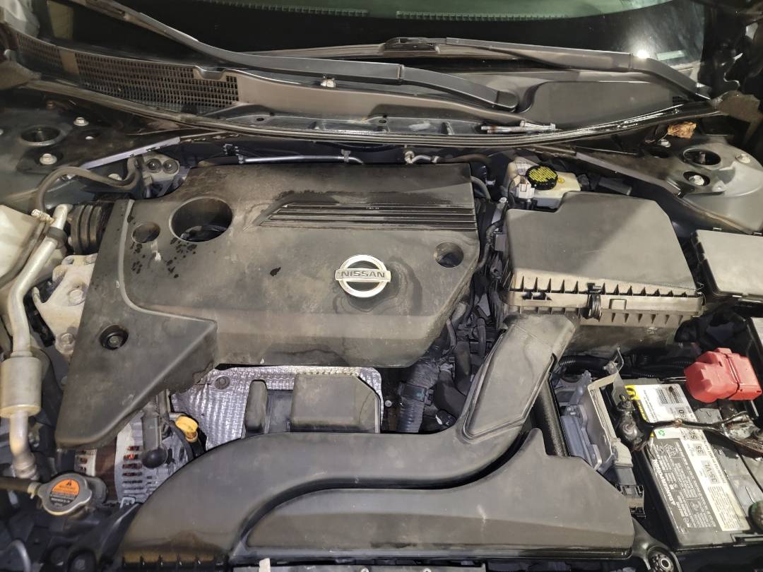 2015 NISSAN ALTIMA — 222352 Miles — Lot 37679132 - Marhaba Auctions Used Cars - Image 8