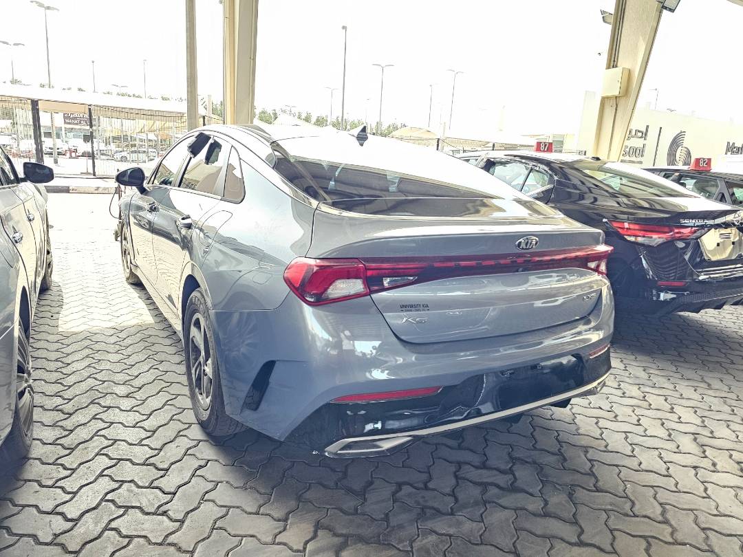 KIA K5