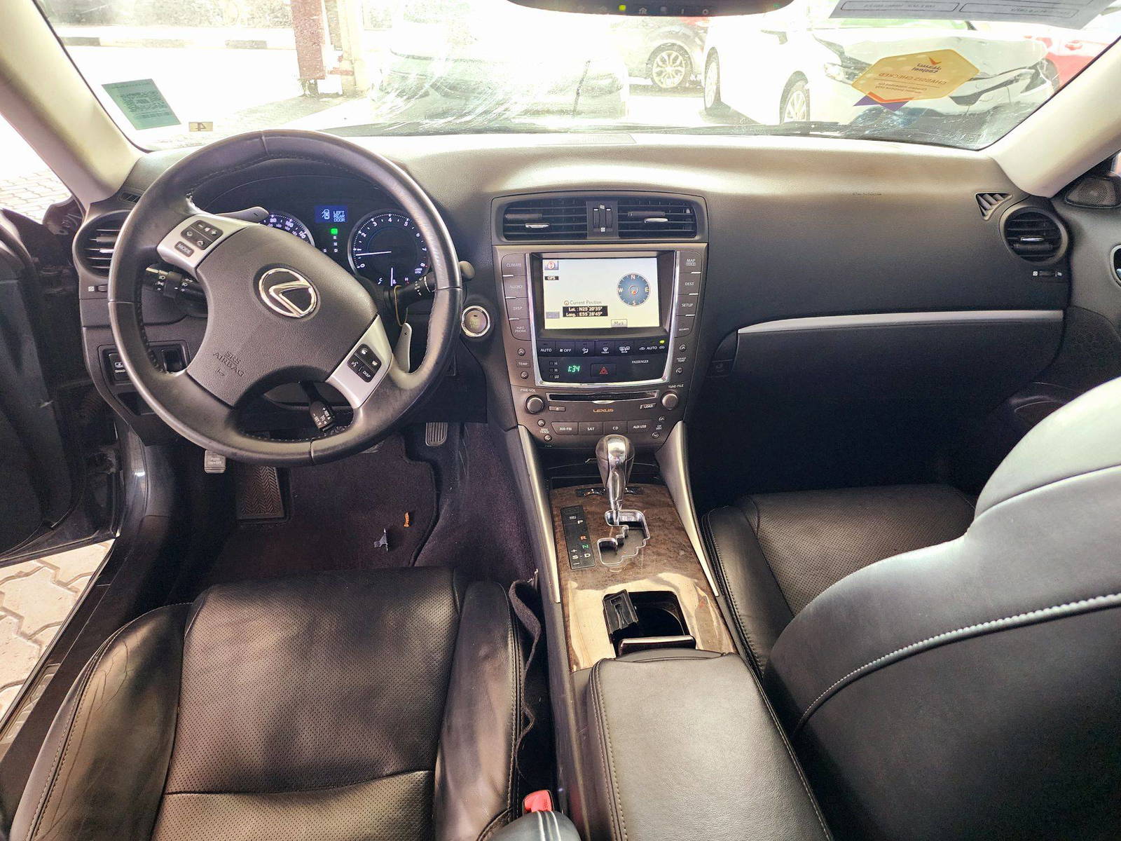 2011 LEXUS IS-350 — 160862 Miles — Lot 125478 — Souq - Marhaba Auctions Used Cars - Image 7