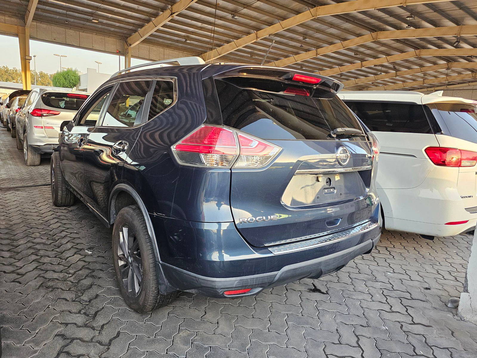 NISSAN ROGUE 2016 - Marhaba Auction Used Cars - Image 3