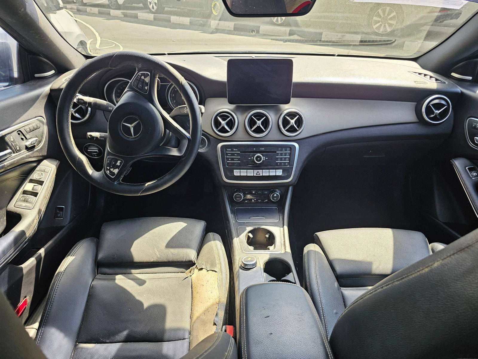2017 MERCEDES BENZ CLA 250 — 186869 Miles — Lot 0HN454356 — Souq - Marhaba Auctions Used Cars - Image 7