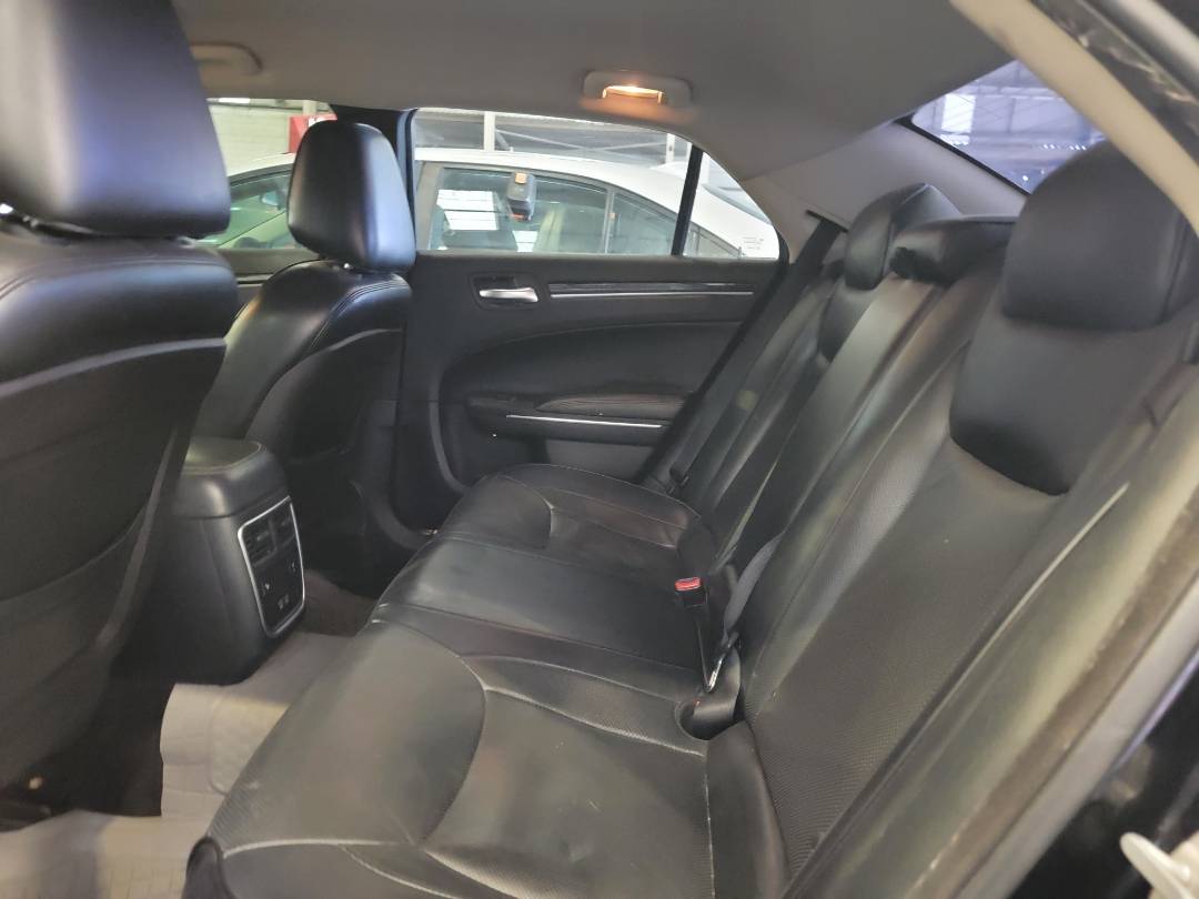 2018 CHRYSLER 300 — 146622 Miles — Lot 0JH137817 — Main - Marhaba Auctions Used Cars - Image 7