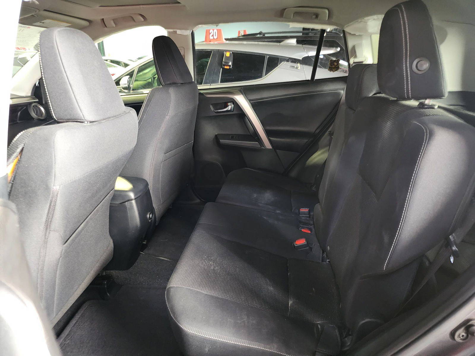 TOYOTA RAV4 2018 - Marhaba Auction Used Cars - Image 7