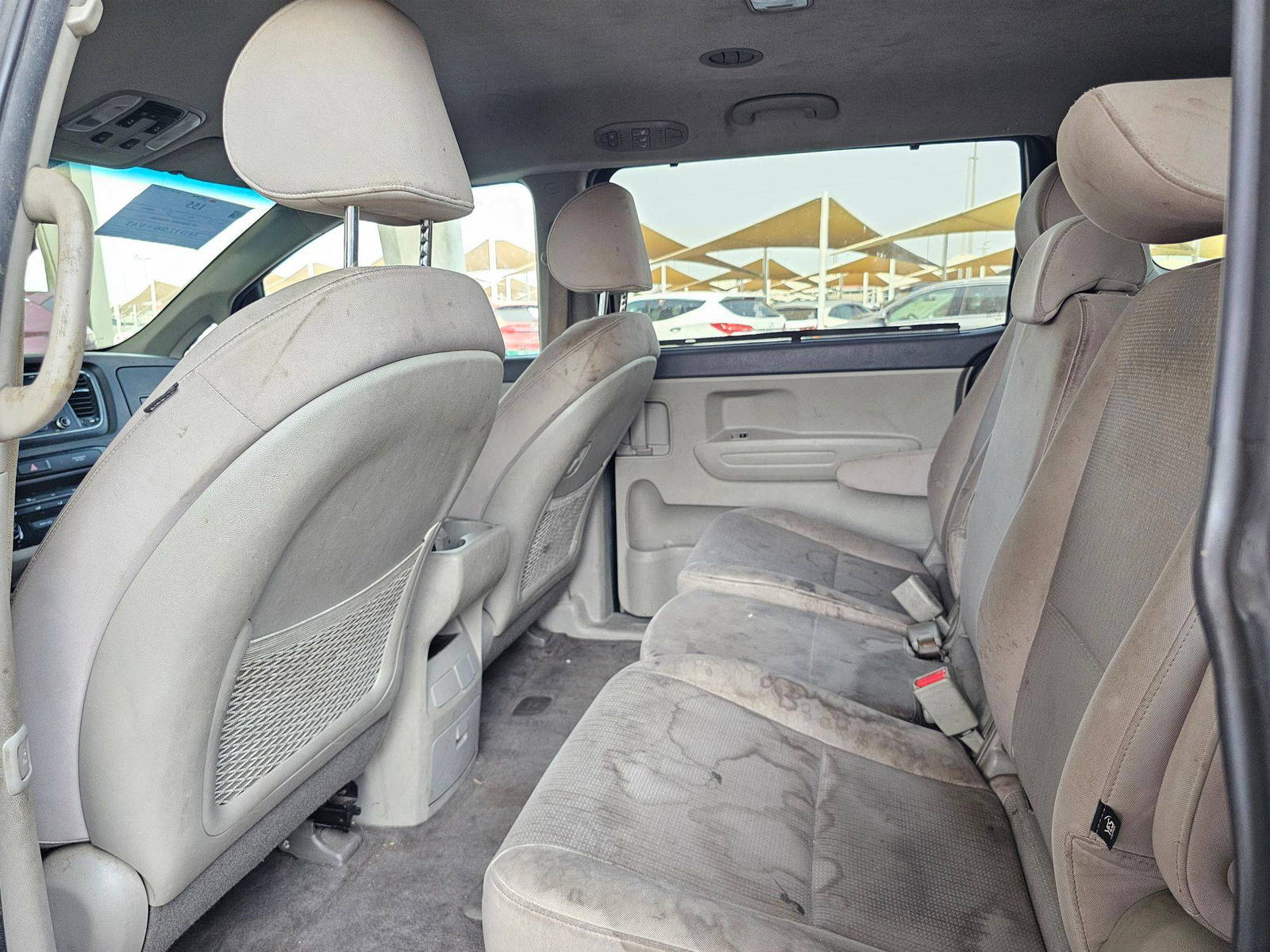 2016 KIA SEDONA — 160510 Miles — Lot 41775895 — Souq - Marhaba Auctions Used Cars - Image 6