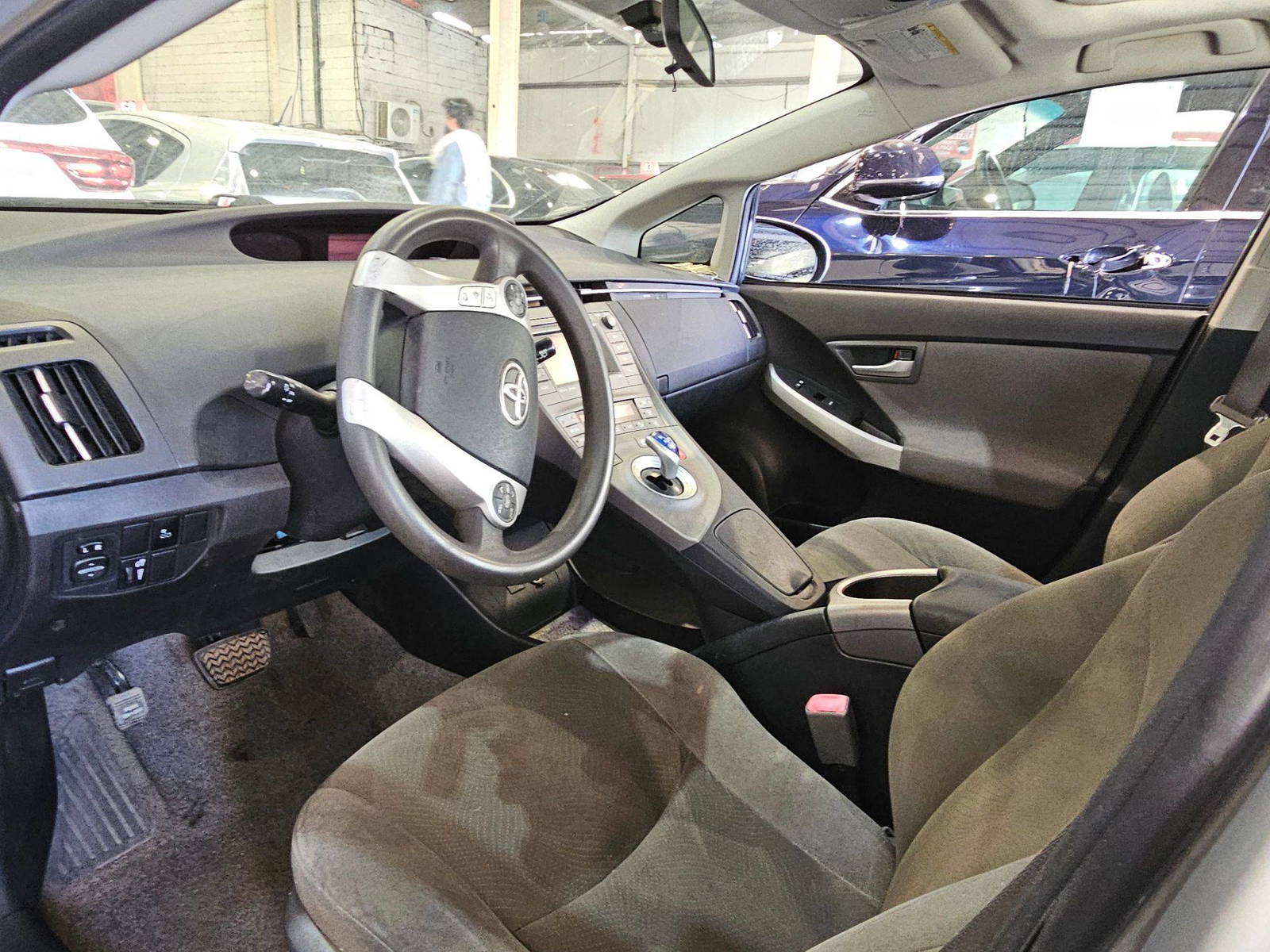 2012 TOYOTA PRIUS — 226463 Miles — Lot C1524484 — Main - Marhaba Auctions Used Cars - Image 8