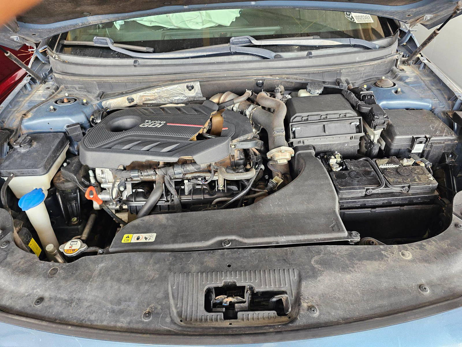 2015 HYUNDAI SONATA — 132581 Miles — Lot 203424 — Souq - Marhaba Auctions Used Cars - Image 11