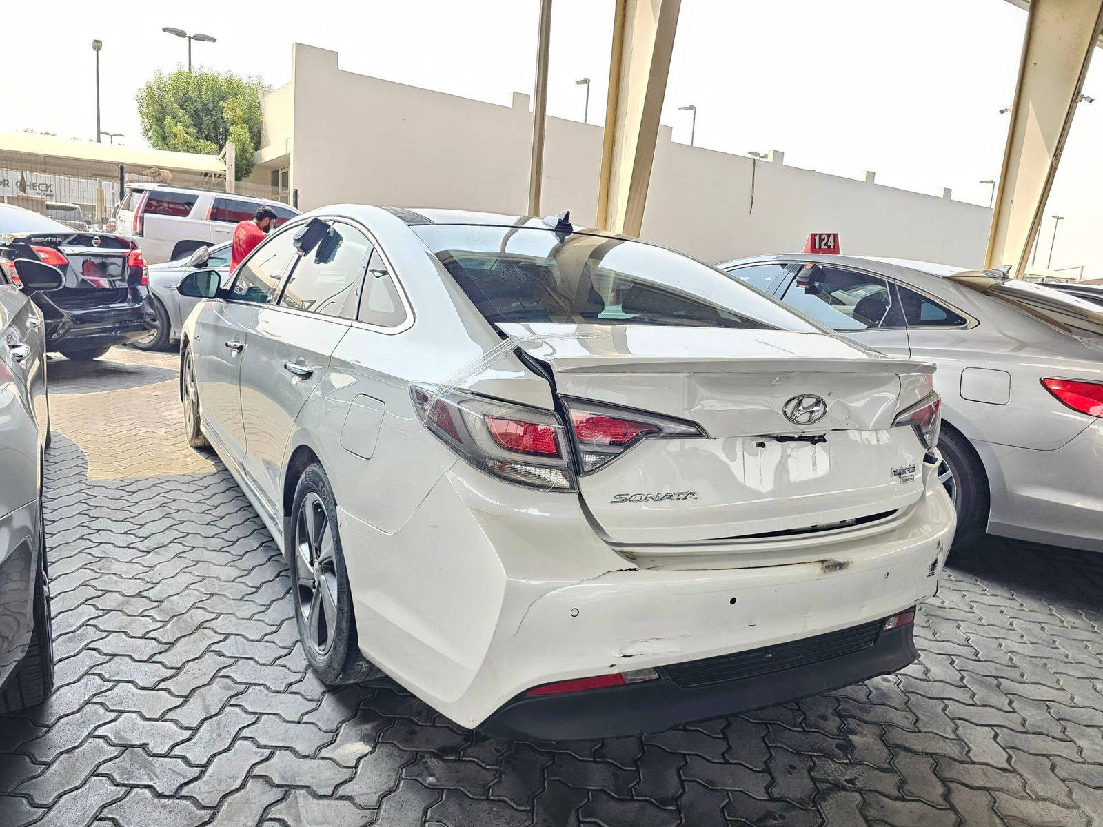 HYUNDAI SONATA 2016 - Marhaba Auction Used Cars - Image 5