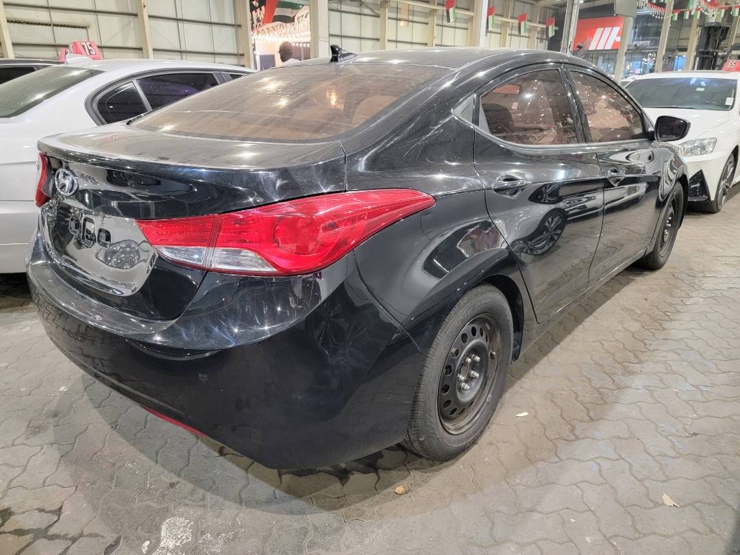 2013 HYUNDAI ELANTRA — 215389 KM — Lot 1DH380227 — Main - Marhaba Auctions Used Cars - Image 4