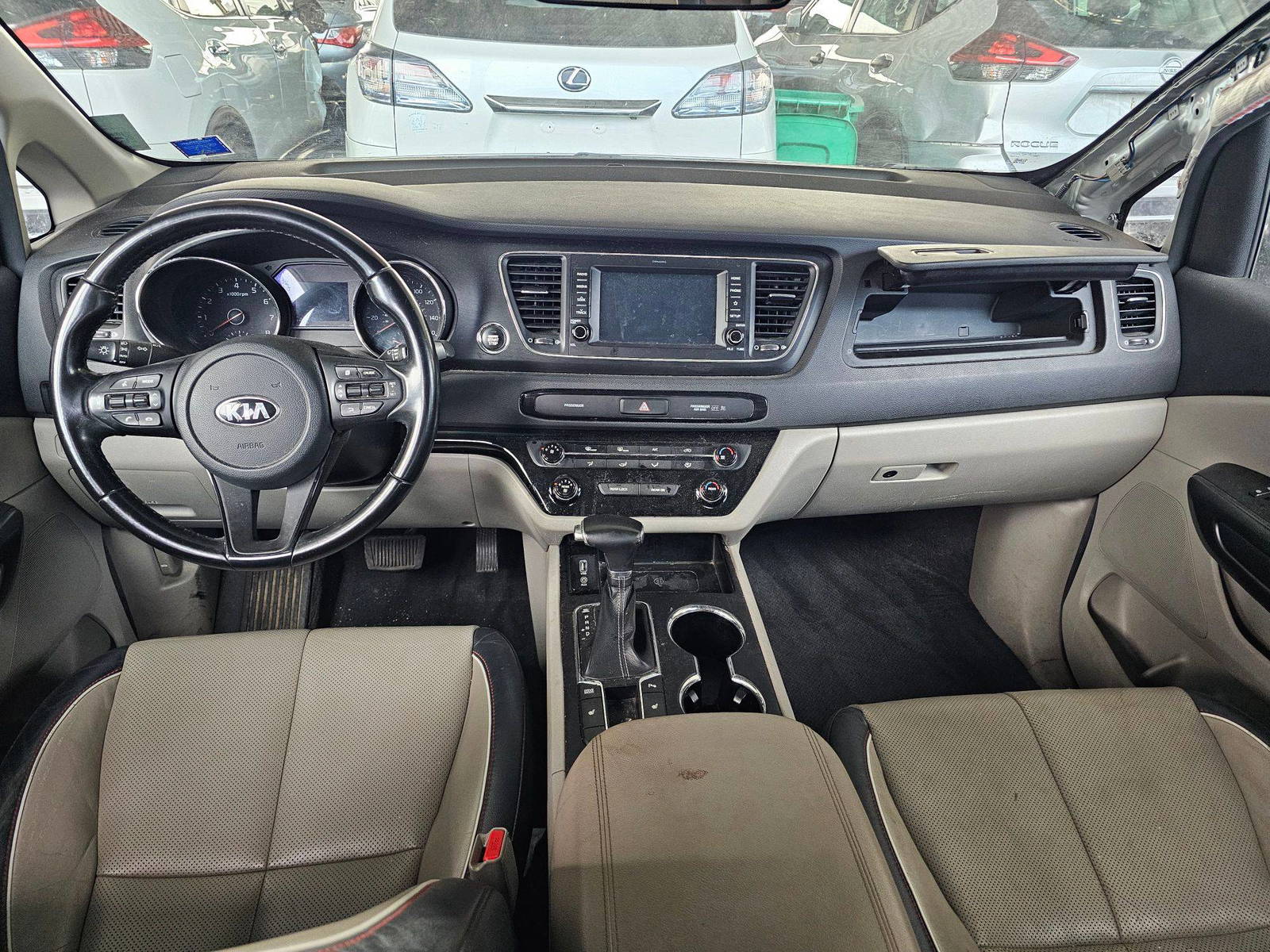 KIA SEDONA 2019 - Marhaba Auction Used Cars - Image 6