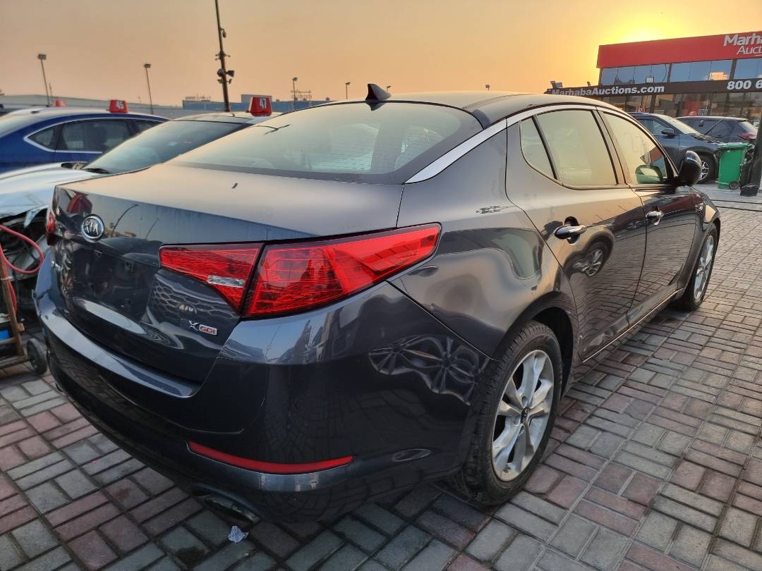 2011 KIA OPTIMA — 200456 Miles — Lot 125487 — Ind. 12 - Marhaba Auctions Used Cars - Image 4