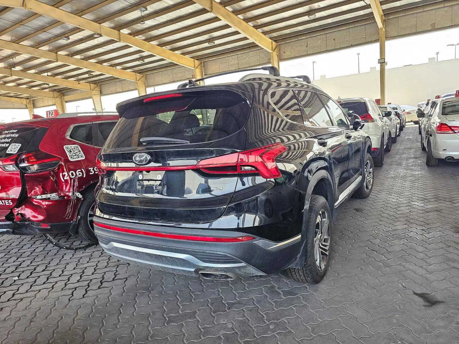 2022 HYUNDAI SANTA FE — 77216 Miles — Lot 2NH405685 — Souq - Marhaba Auctions Used Cars - Image 3