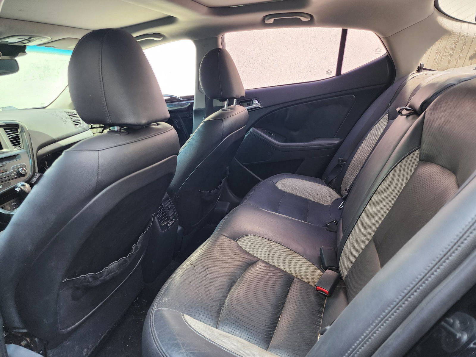 2012 KIA OPTIMA — 161394 Miles — Lot 39450274 — Al Quoz - Marhaba Auctions Used Cars - Image 6